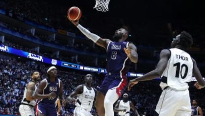 世俱杯免费直播-詹姆斯半场替补面露不悦 科尔用人成美国最大软肋