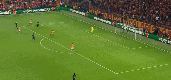 1698190486156001153.gif rBUBsmU4C82AW1xnAEP-XQp6tso877.gif